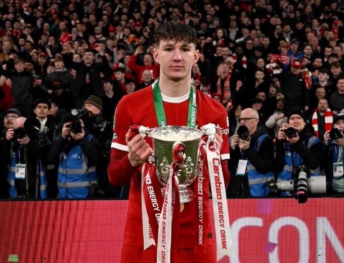 星空体育官方网站-Here we go！罗马诺：利物浦19岁边锋库马斯租借加盟伯明翰