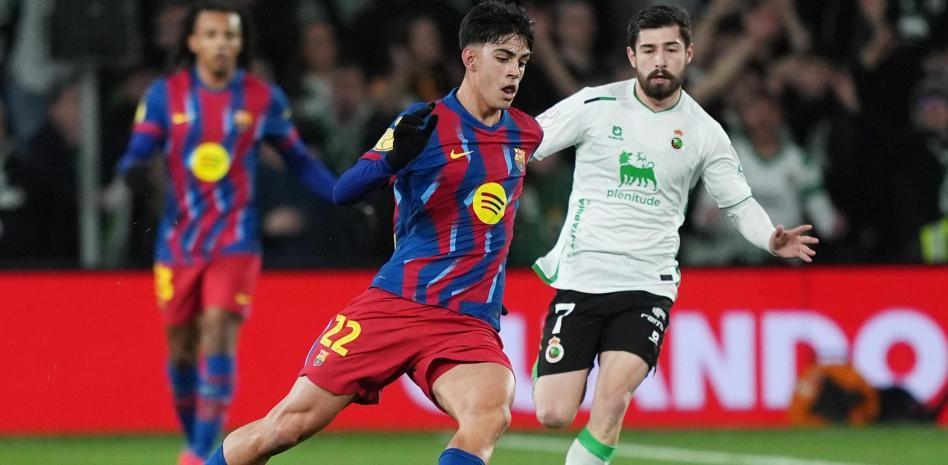 星空体育官网-世体:卡萨多和贝尔纳尔愿意替补,他们对巴萨来说至关重要