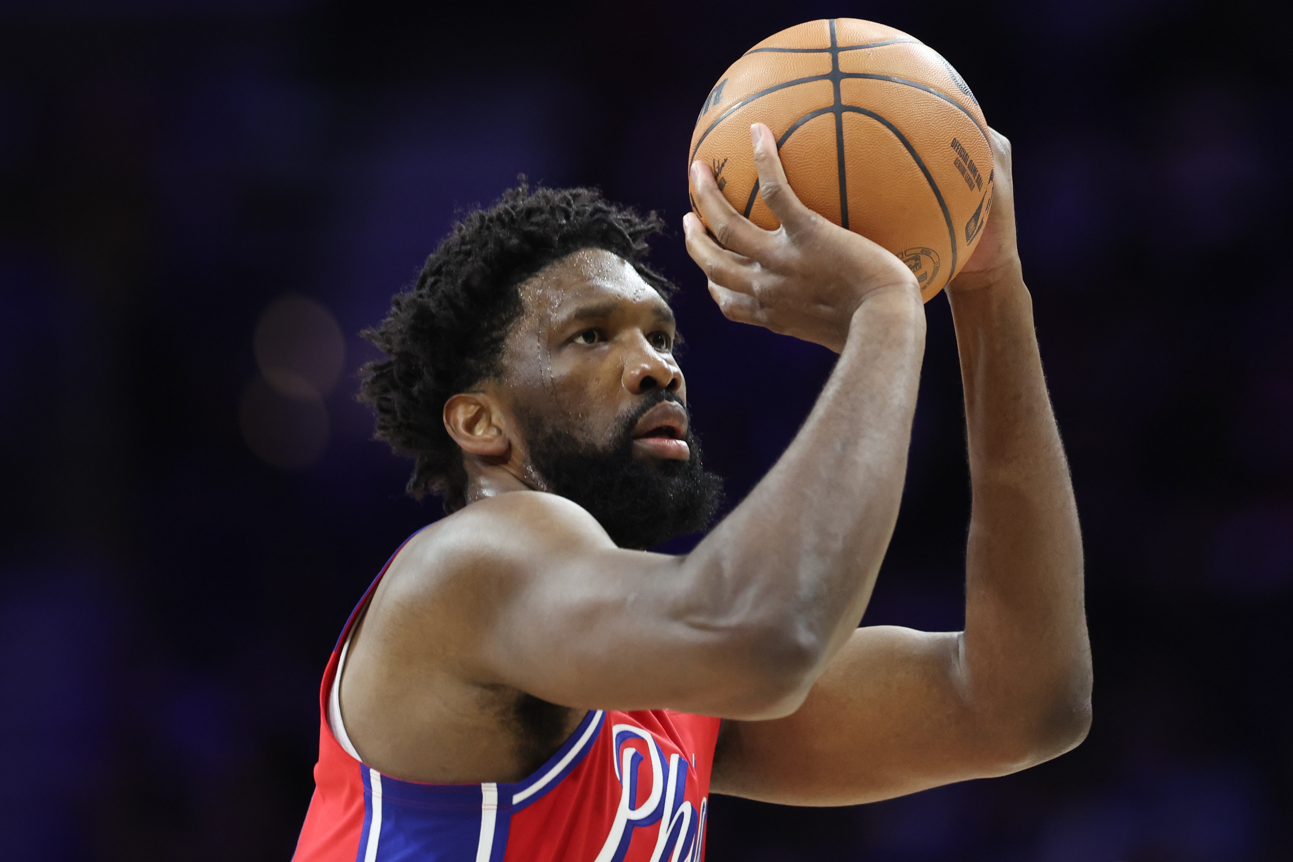 星空体育官网入口-明天76人主场迎战火箭 恩比德大概率出战 乔治出战成疑