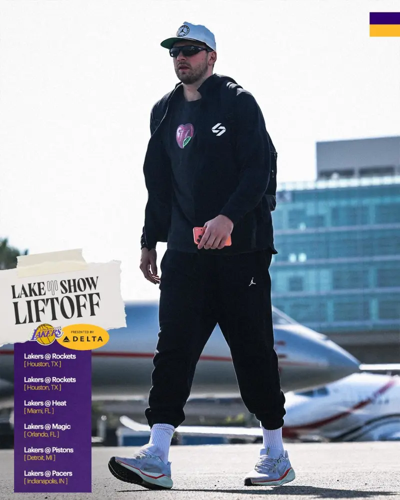 星空体育官方网站-湖人社媒分享球员奔赴休斯顿的登机照片组图,东契奇出镜